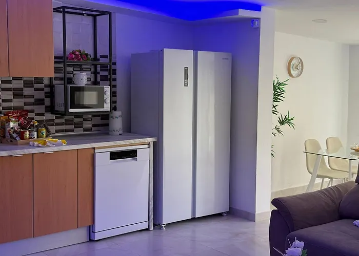 빌라 Lilo Private House With Heated Pool