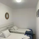 Lilo Private House With Heated Pool * 科斯塔特吉塞