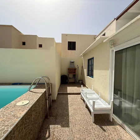 Lilo Private House With Heated Pool * 科斯塔特吉塞