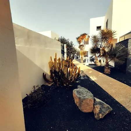 别墅 Lilo Private House With Heated Pool