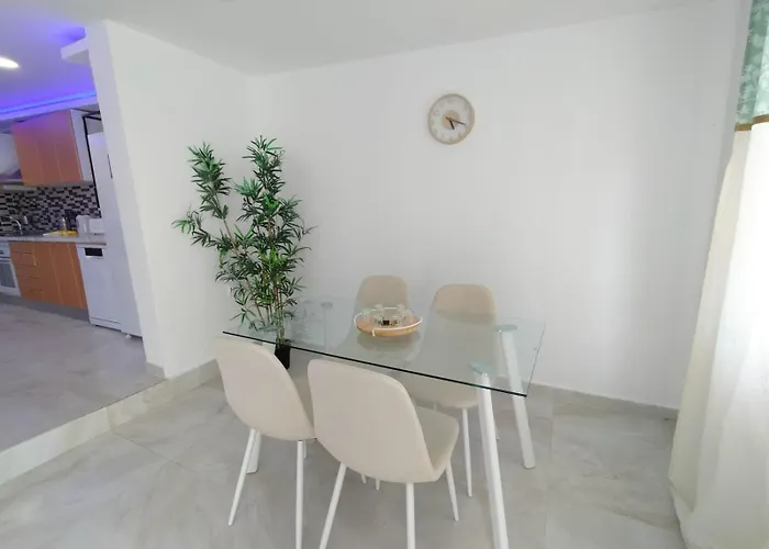 Lilo Private House With Heated Pool